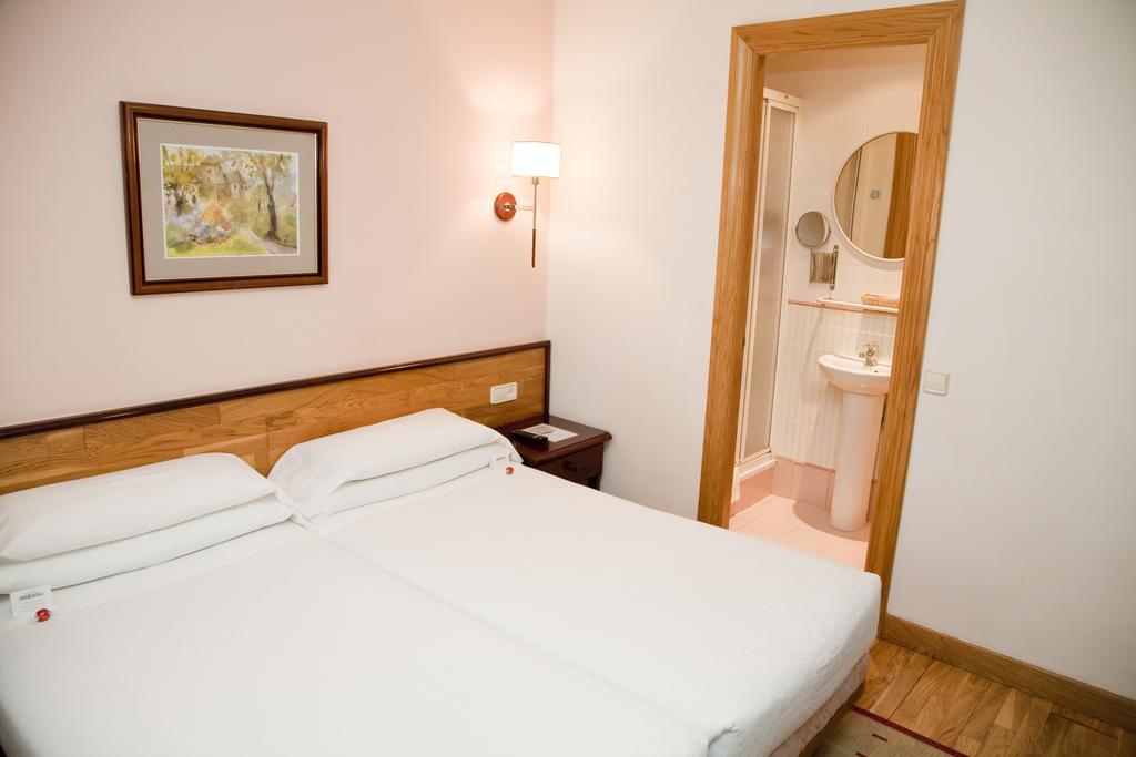 Hostal Navarra Памплона Екстер'єр фото