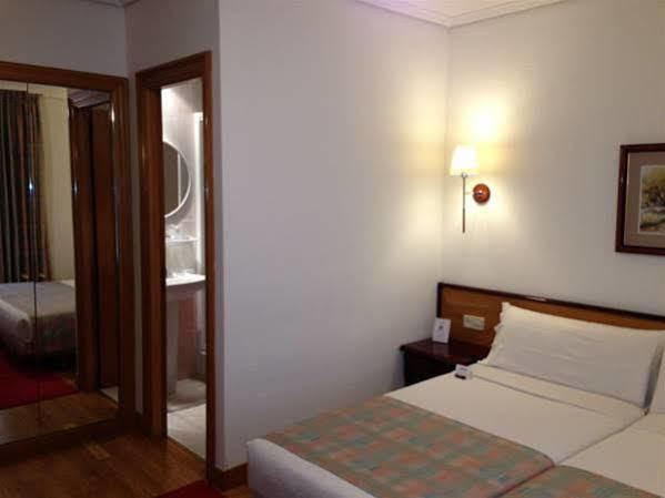Hostal Navarra Памплона Екстер'єр фото
