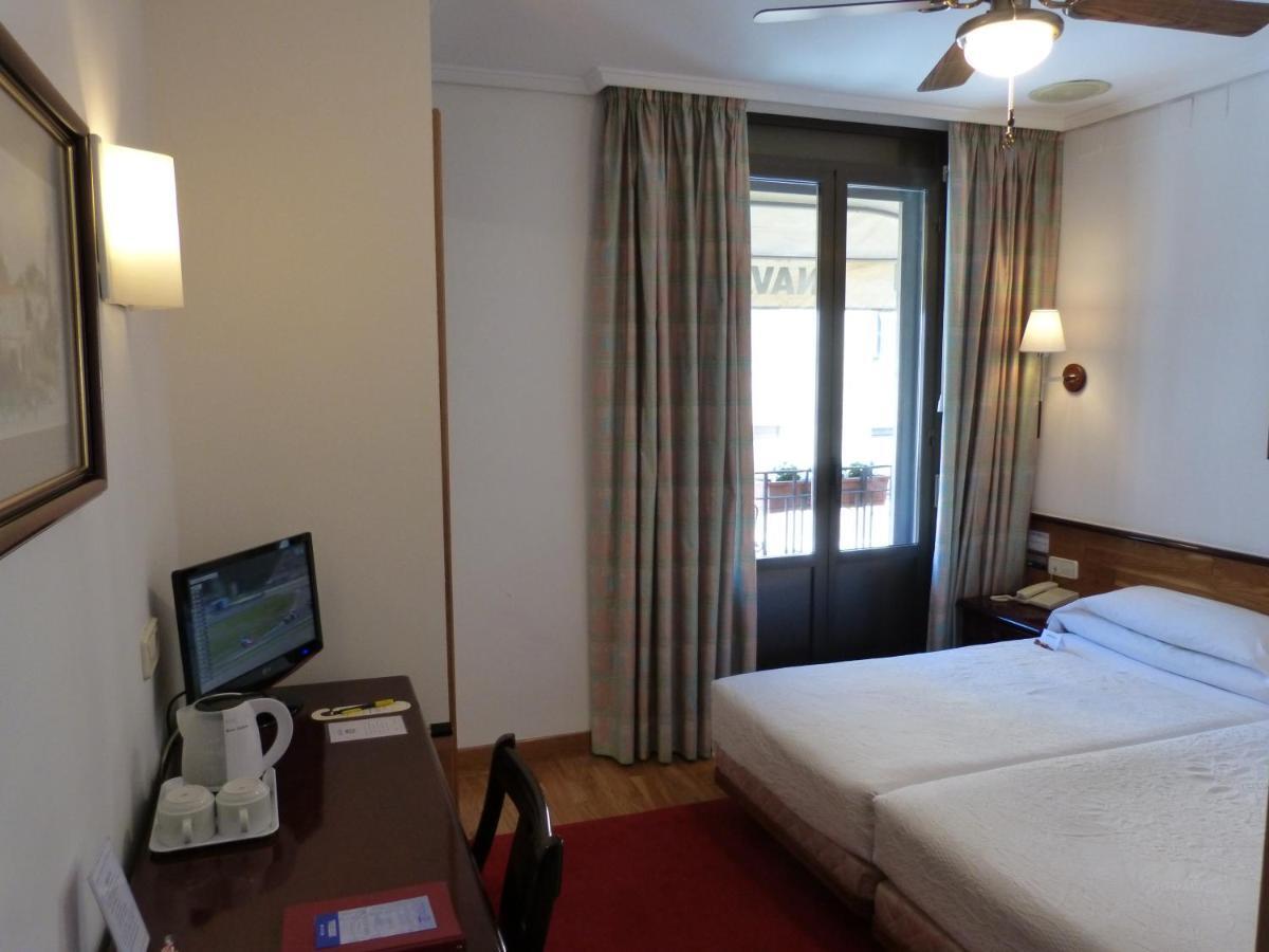 Hostal Navarra Памплона Екстер'єр фото